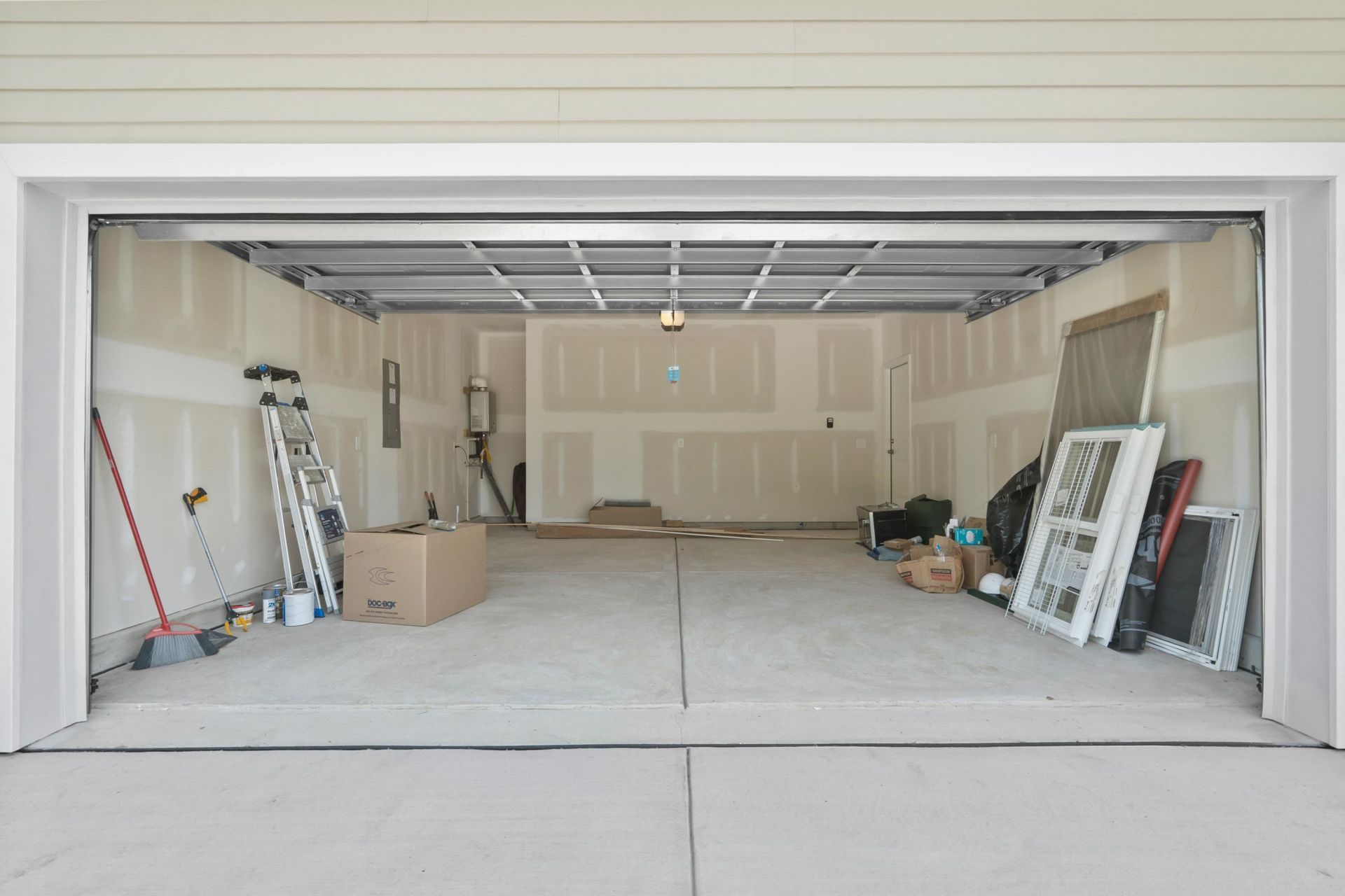 751 Sun Colony Blvd.  Photo 37