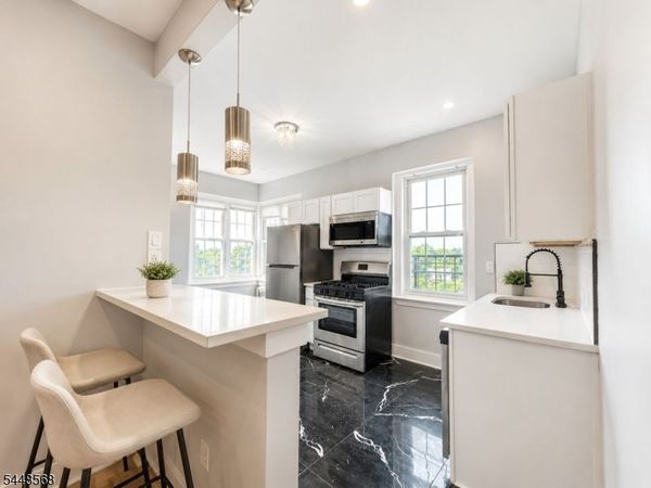 1 Dewitt Road, Unit 404, Elizabeth, NJ 07208