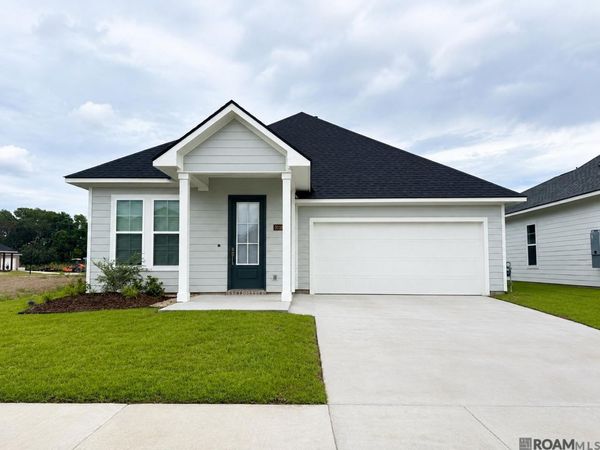 9058 Parkway Dr, Baton Rouge, LA 70810