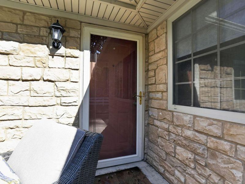 118 Hillview Court, Heath, OH 43056 Photo 5