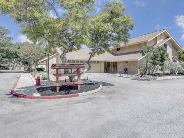 4311 Muirfield, San Antonio, TX 78229