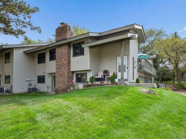 9535 Hartford Circle, Eden Prairie, MN 55347