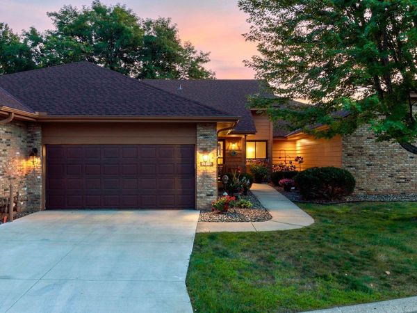 14621 Embassy Avenue, Apple Valley, MN 55124