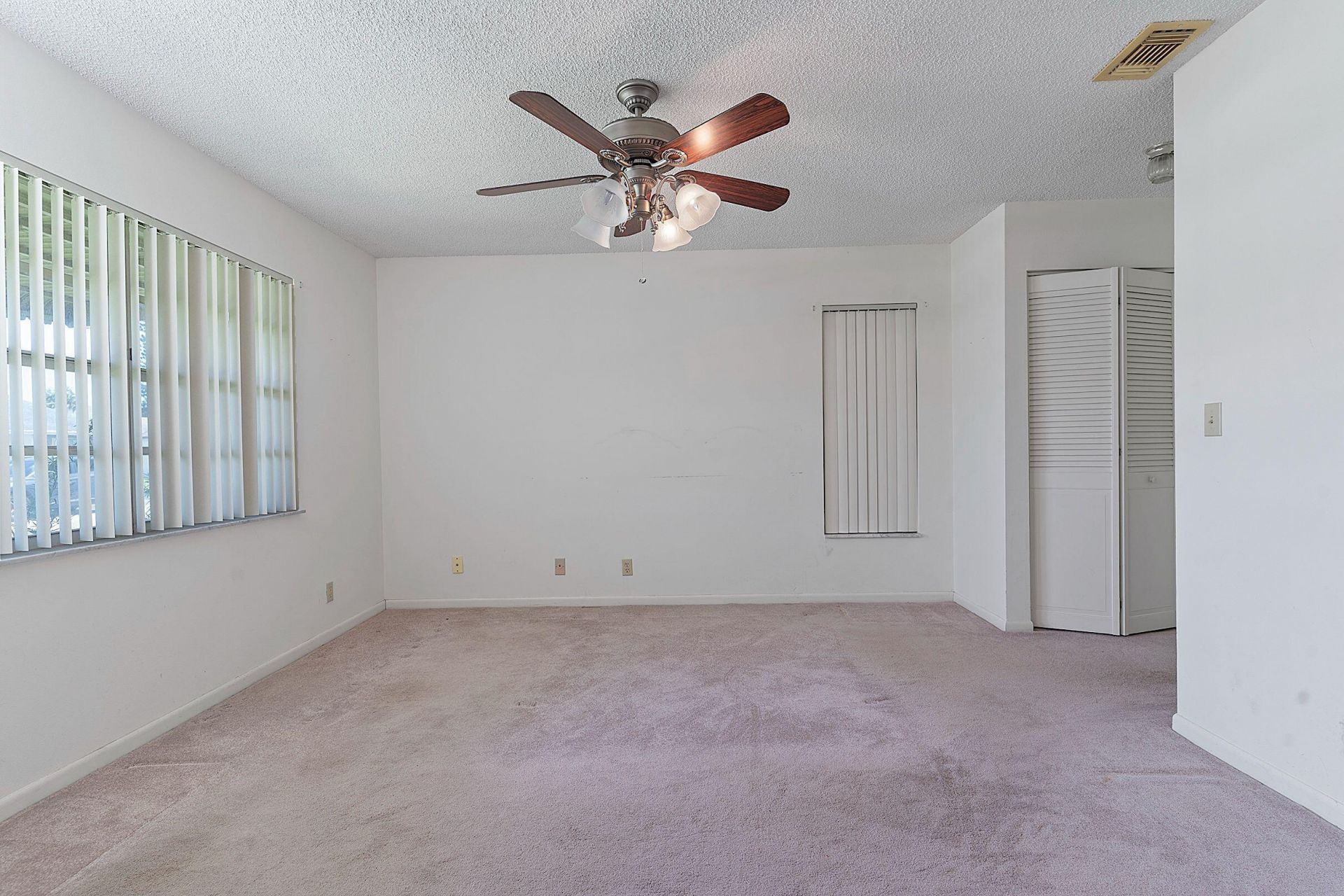7184 Pine Manor Drive, Lake Worth, FL 33467 Photo