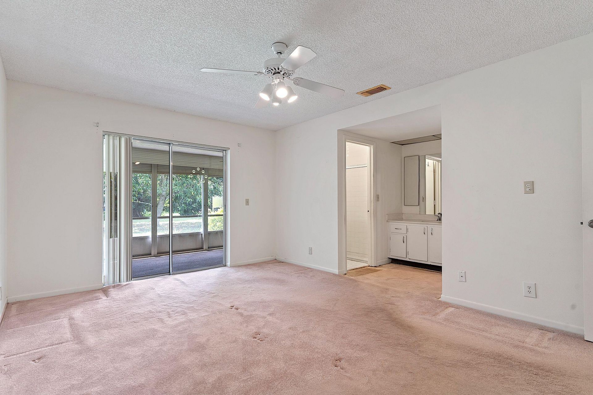 7184 Pine Manor Drive, Lake Worth, FL 33467 Photo