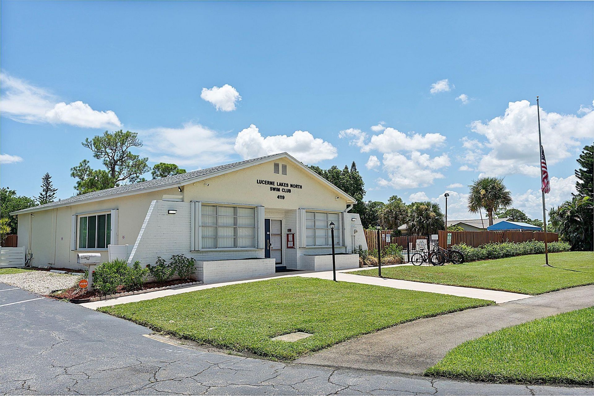 7184 Pine Manor Drive, Lake Worth, FL 33467 Photo