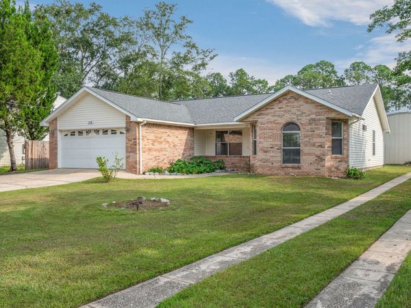 119 Palmetto Drive, Crestview, FL 32539