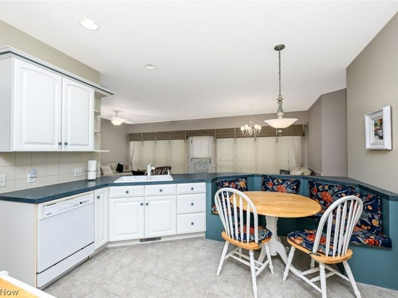 5216 East Boulevard NW, Canton, OH 44718 Photo 7