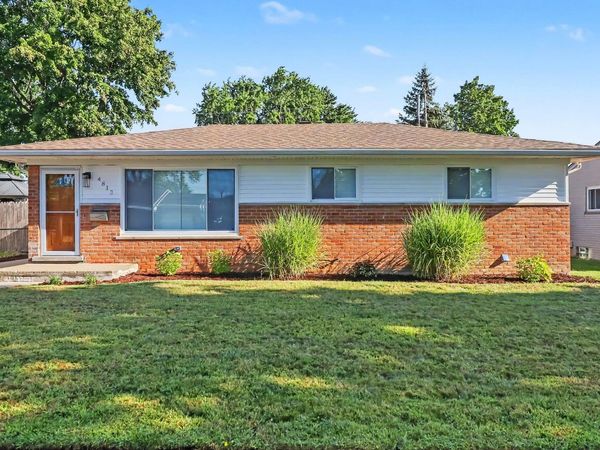 4813 Lutz Drive, Warren, MI 48092