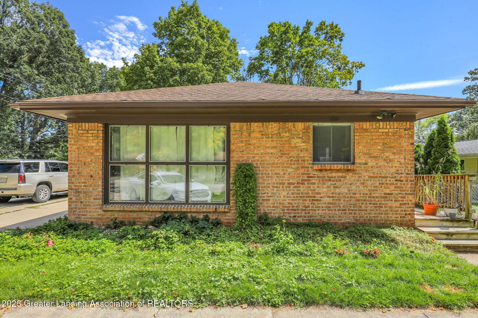 1210 Blake Avenue, Lansing, MI 48912 Main Photo
