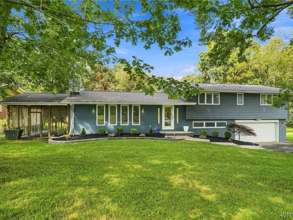 4690 Boncrest Drive W, Buffalo, NY 14221