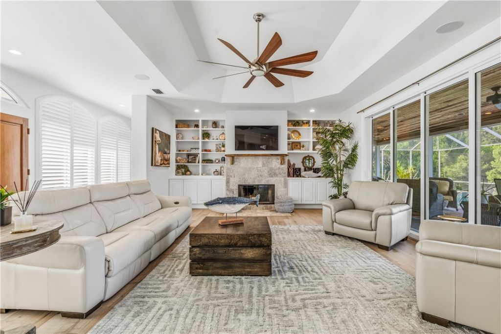 86 Blue Island Street, Sebastian, FL 32958 Photo