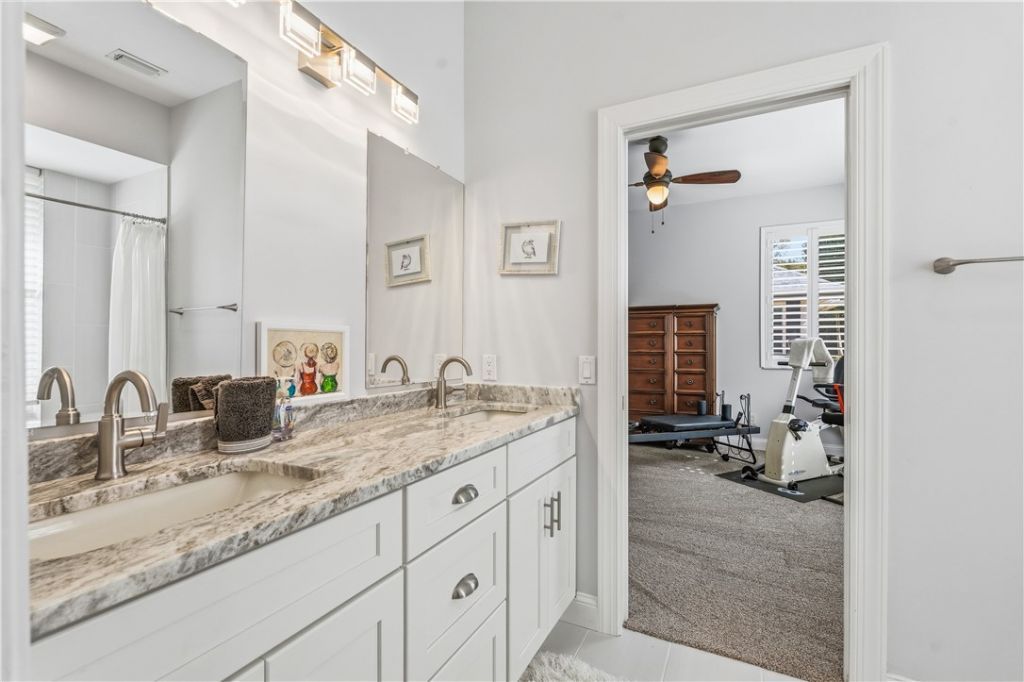 86 Blue Island Street, Sebastian, FL 32958 Photo