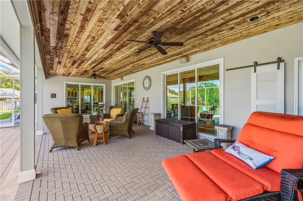 86 Blue Island Street, Sebastian, FL 32958 Photo