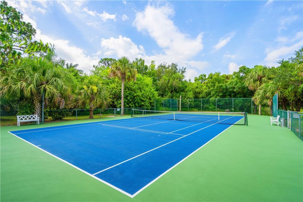 86 Blue Island Street, Sebastian, FL 32958 Photo