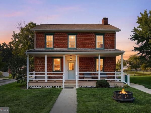 62 NARROW DRIVE , HANOVER, PA 17331