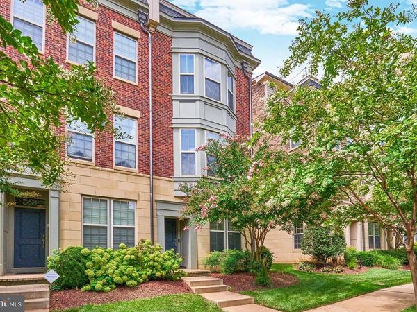 866 REGENTS SQUARE, Unit 336, OXON HILL, MD 20745