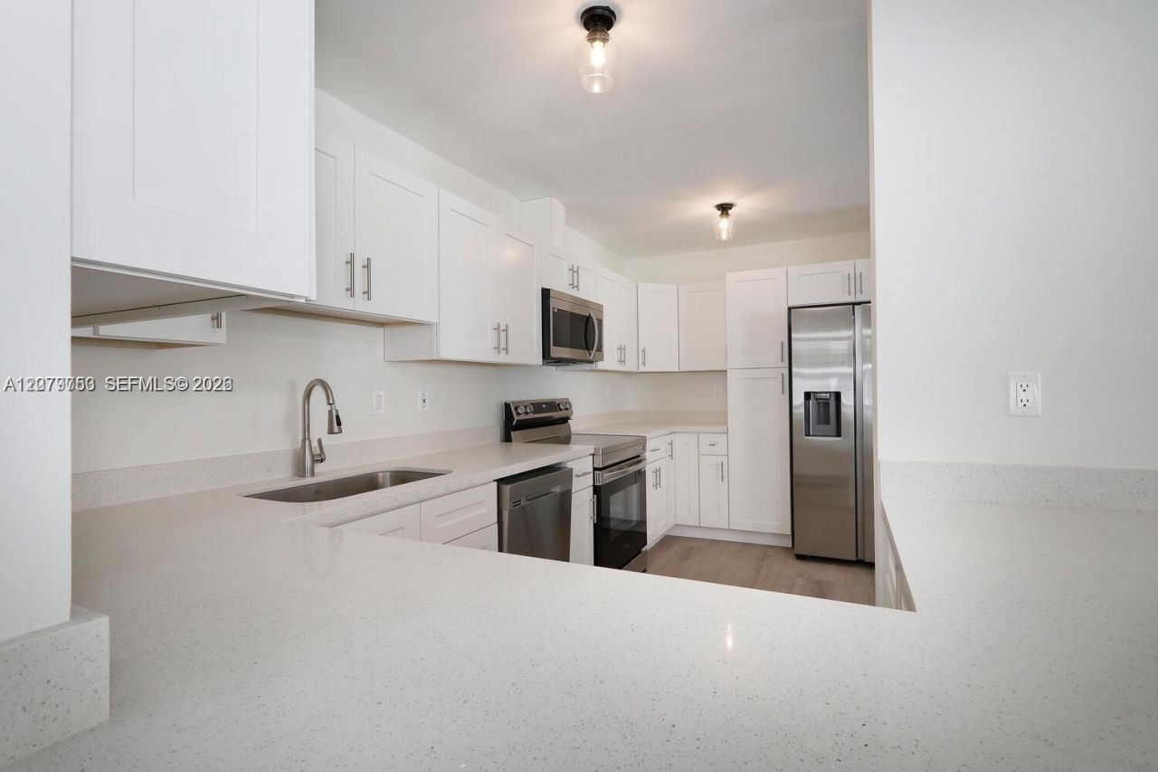 3509 SW 23rd Ter , Unit 3509, Miami, FL 33145 Photo