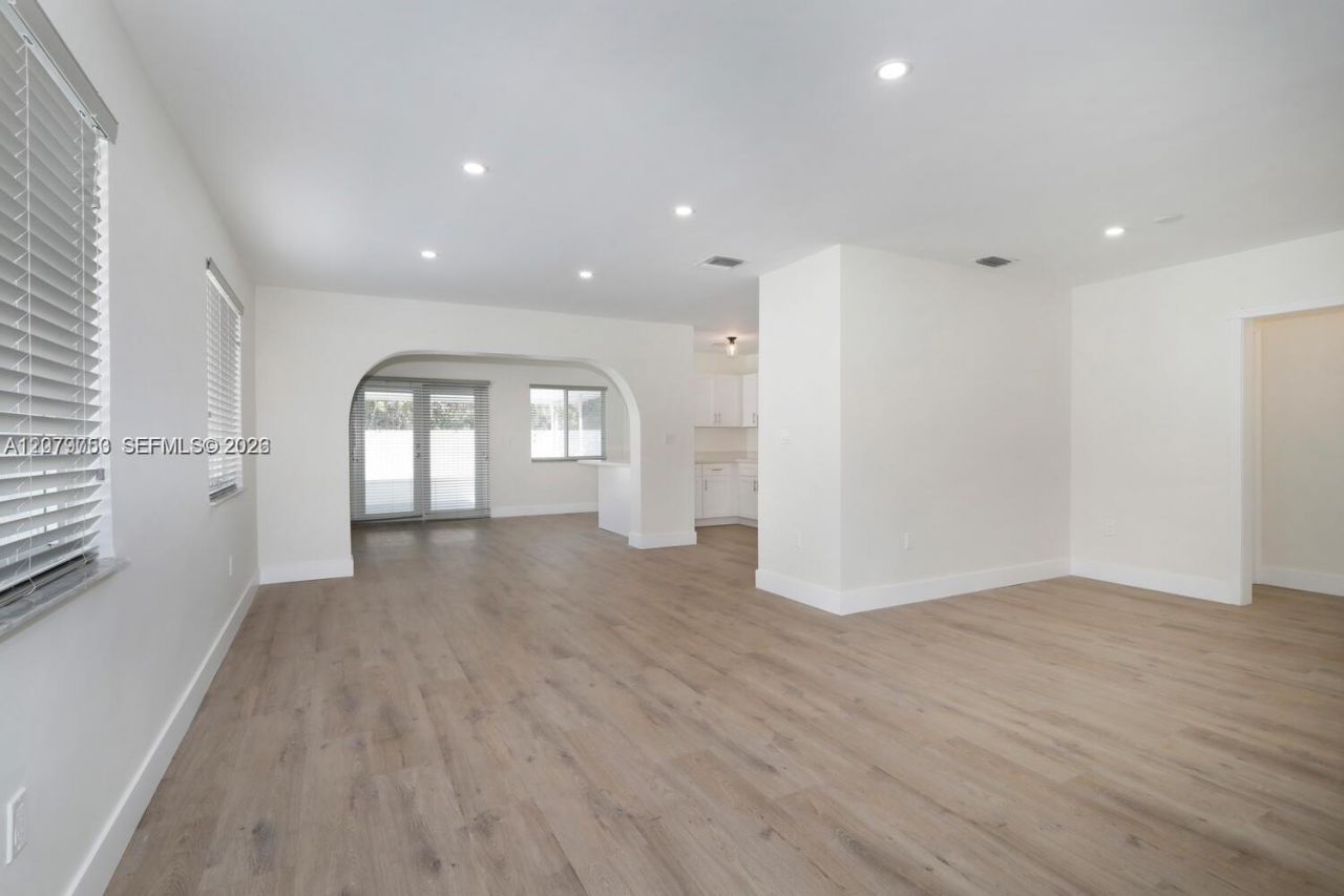 3509 SW 23rd Ter , Unit 3509, Miami, FL 33145 Photo