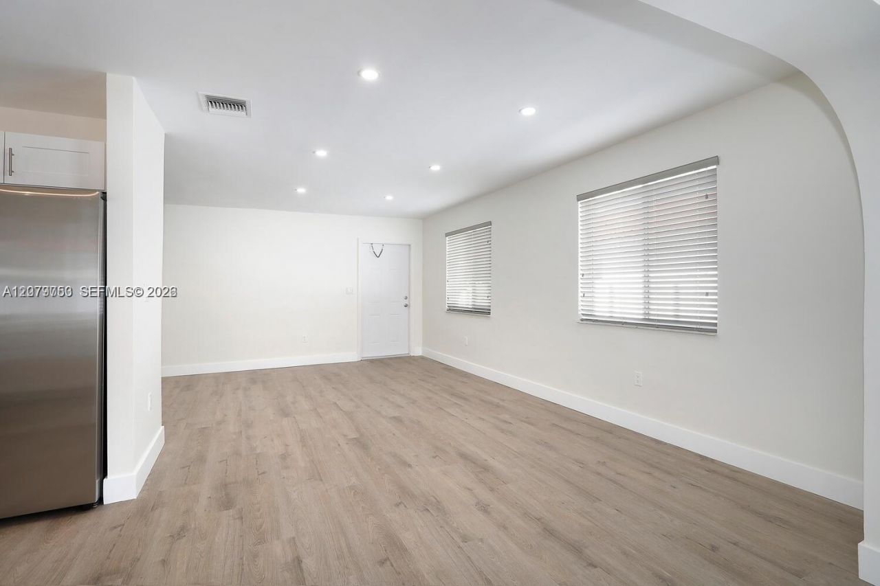 3509 SW 23rd Ter , Unit 3509, Miami, FL 33145 Photo