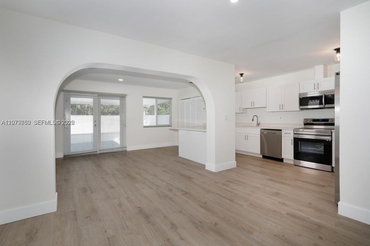 3509 SW 23rd Ter , Unit 3509, Miami, FL 33145 Photo