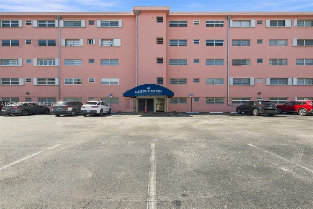200 NE 12th Ave , Unit 1D, Hallandale Beach, FL 33009 Photo