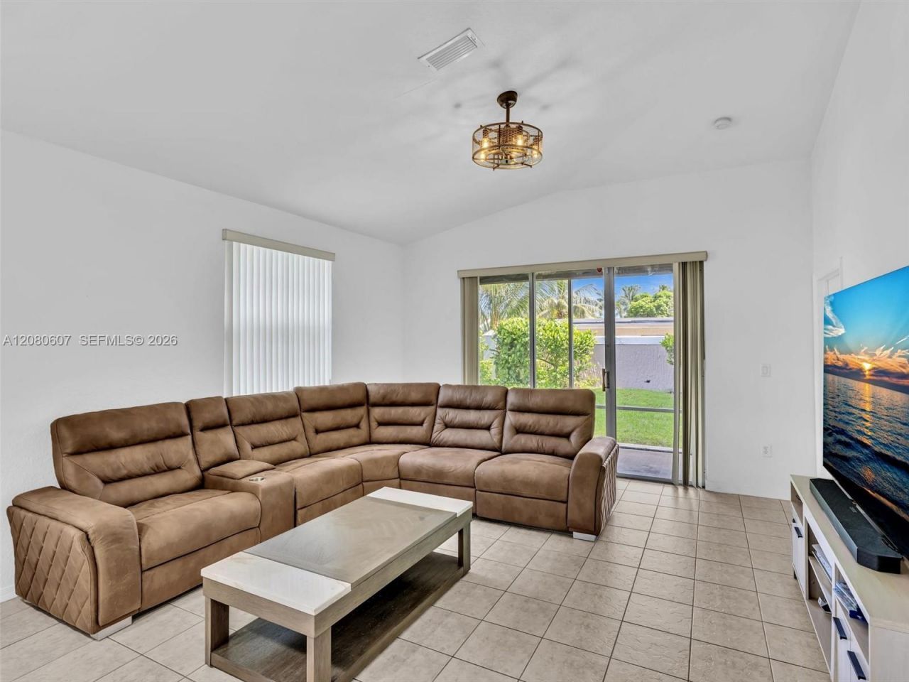 7420 S Aragon Blvd , Unit 1, Sunrise, FL 33313 Photo