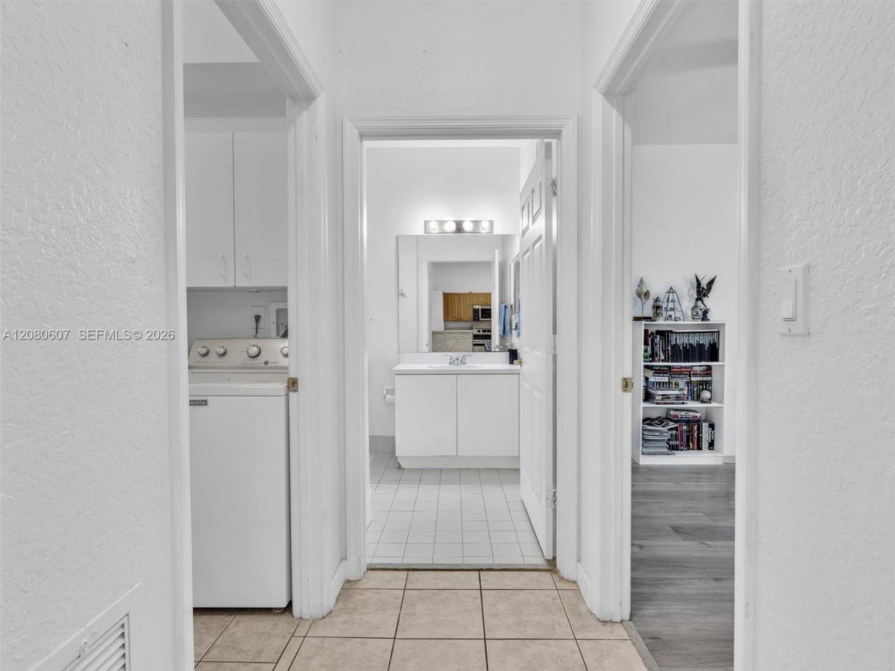 7420 S Aragon Blvd , Unit 1, Sunrise, FL 33313 Photo
