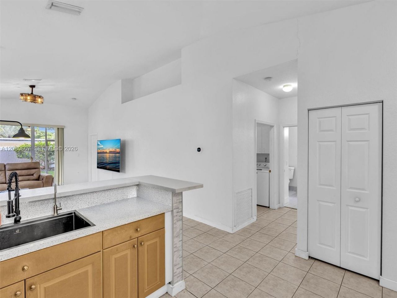 7420 S Aragon Blvd , Unit 1, Sunrise, FL 33313 Photo