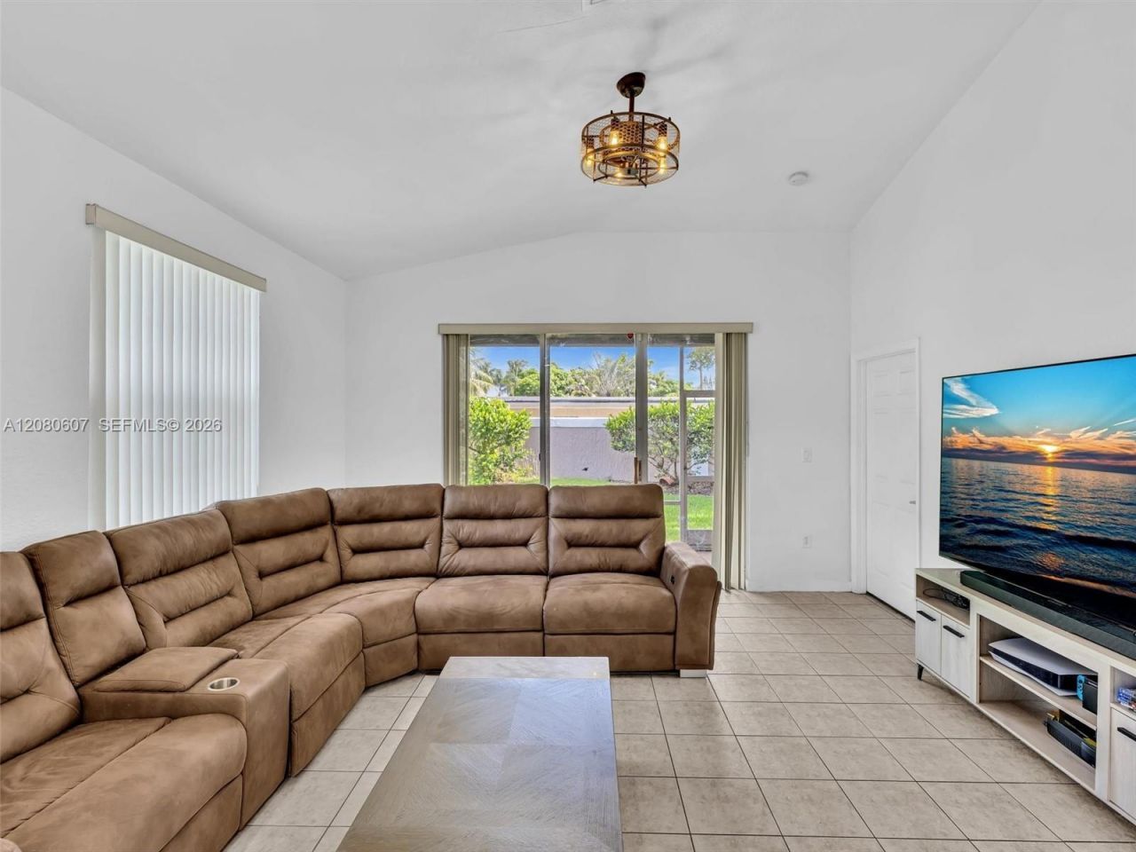 7420 S Aragon Blvd , Unit 1, Sunrise, FL 33313 Photo
