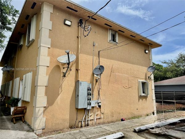 759 NW 70th St , Unit 2, Miami, FL 33150