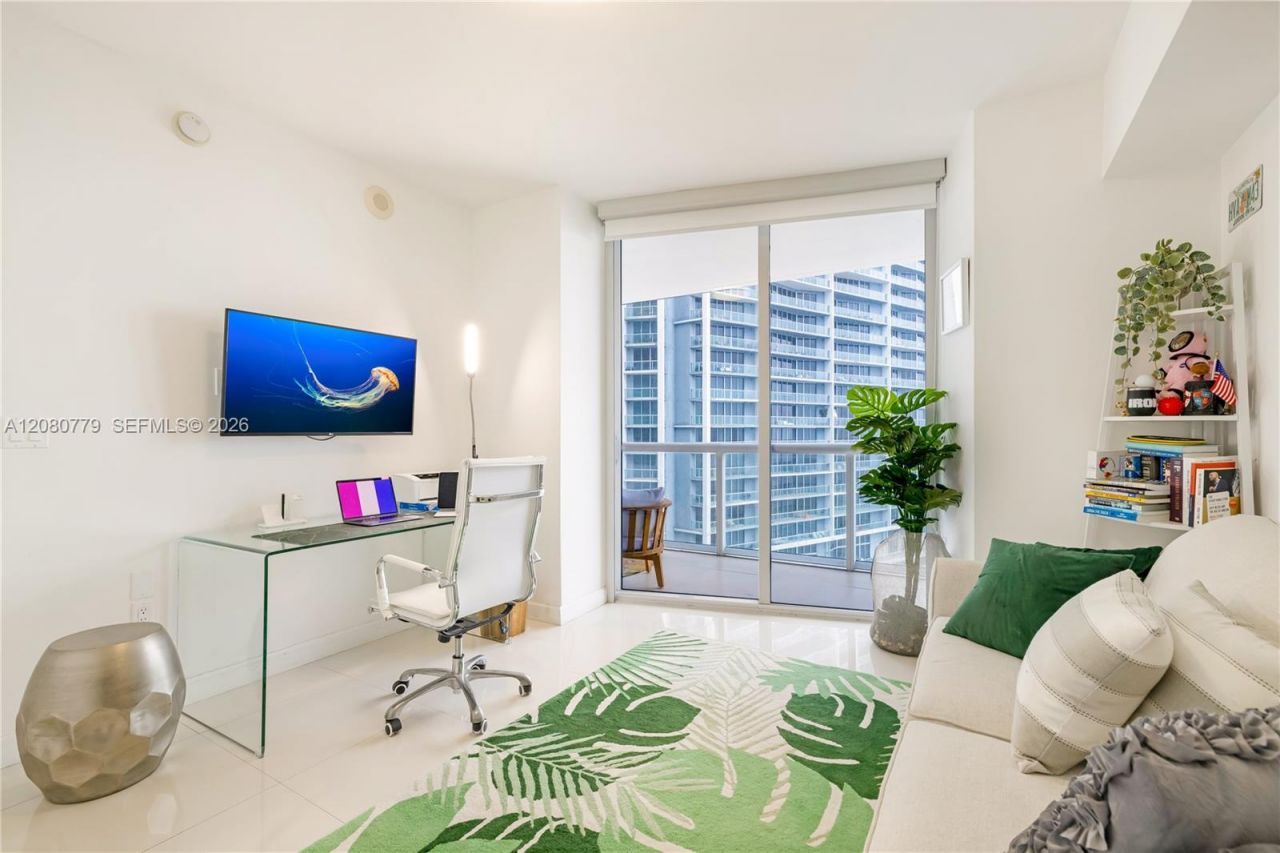 495 Brickell Ave, Unit 4704, Miami, FL 33131 Photo