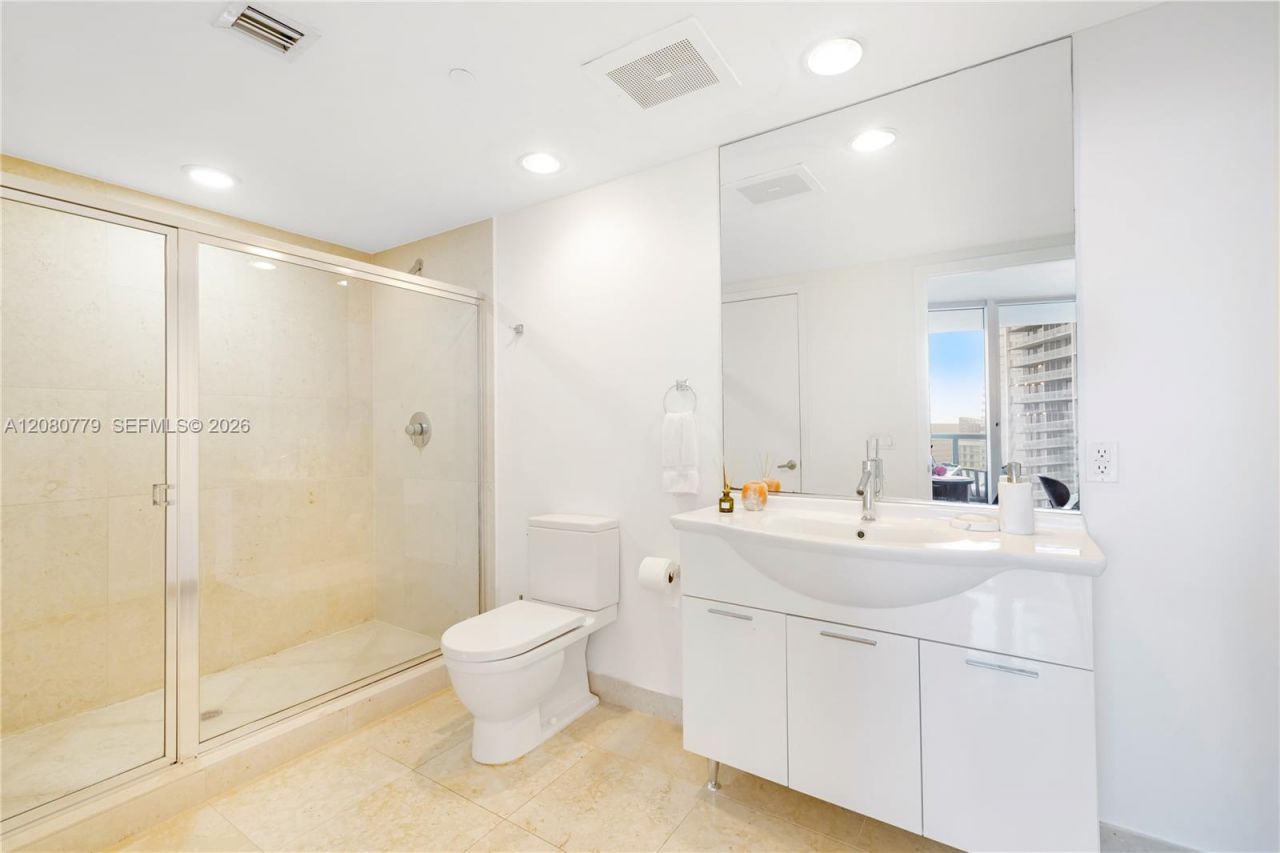 495 Brickell Ave, Unit 4704, Miami, FL 33131 Photo