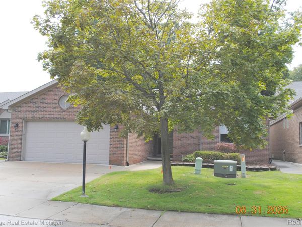 380 Walnut Drive , South Lyon, Mi 48178