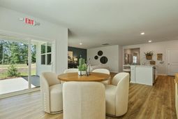 1018 Mountaintop Way photo 4