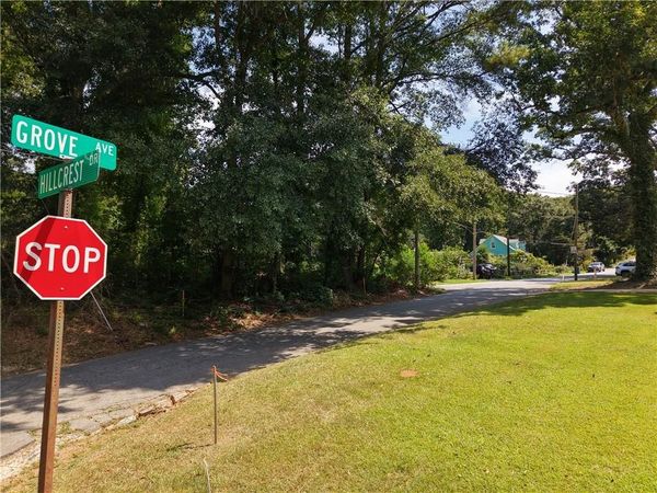 1923 Grove Avenue , East Point, GA 30344