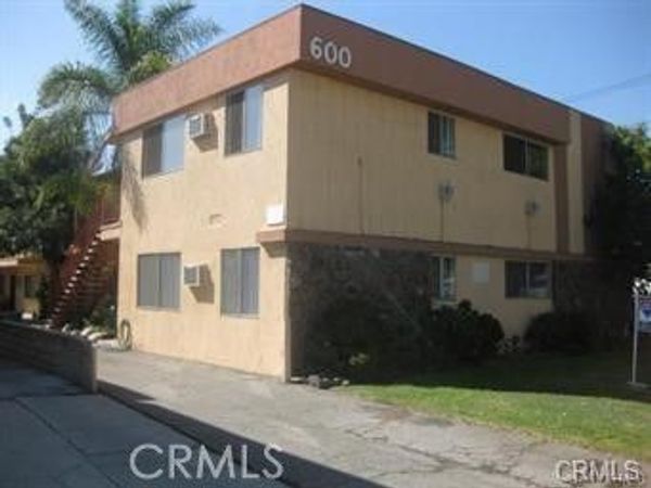 600 E Acacia Avenue, Unit 8, Glendale, CA 91205