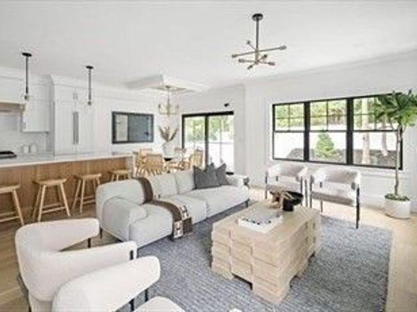 453 Albemarle Rd, Unit 453, Newton, MA 02460