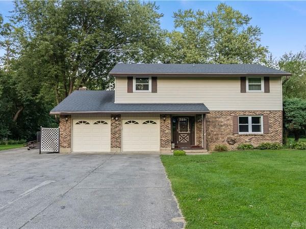 5111 Wheelock Road, Troy, OH 45373