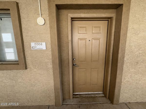 920 E DEVONSHIRE Avenue, Unit 2006, Phoenix, AZ 85014