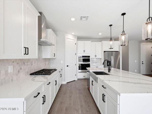 8075 N 186TH Lane, Waddell, AZ 85355