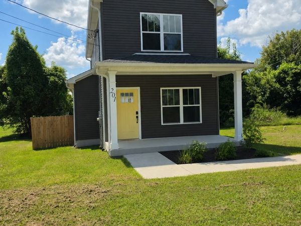 201 16th Ave E, Springfield, TN 37172