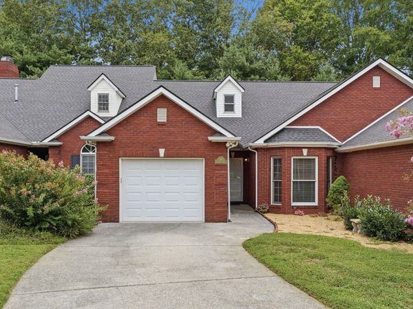 143 Hickory Ct , McMinnville, TN 37110