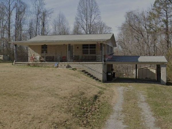 265 Country Ln , Lenoir City, TN 37771