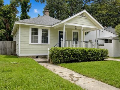 214 Live Oak Avenue, Charleston, SC 29407