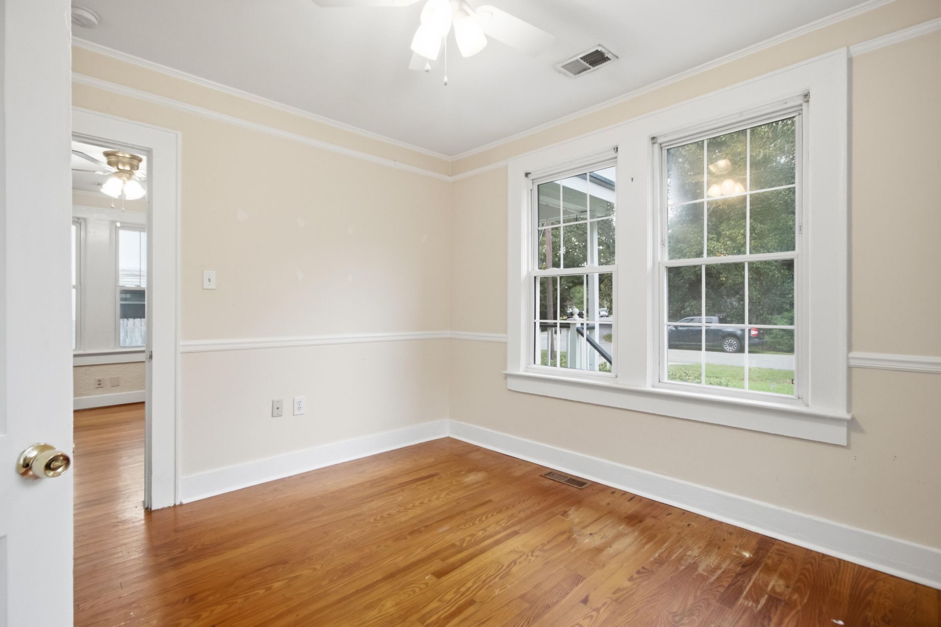 214 Live Oak Avenue Photo 12