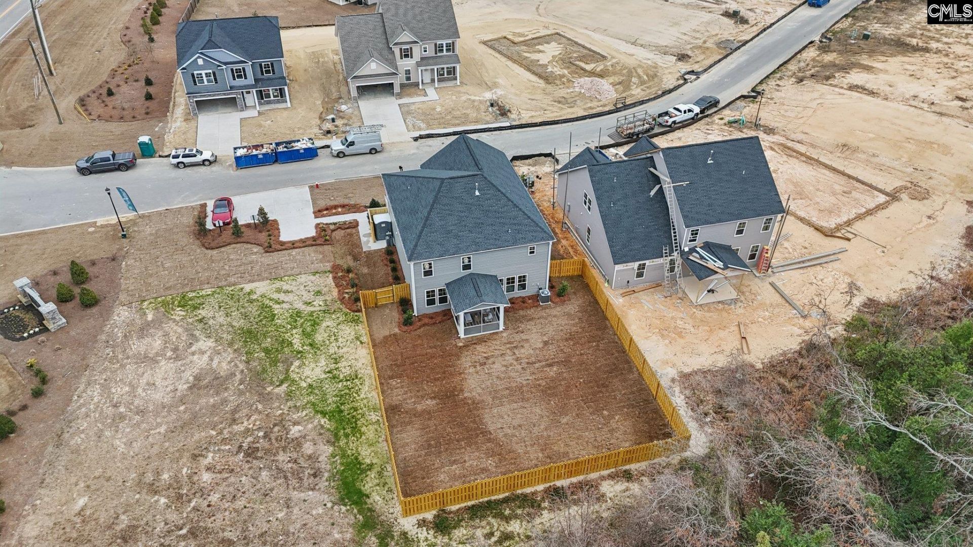 2010 Allan Crest Road  Photo 61