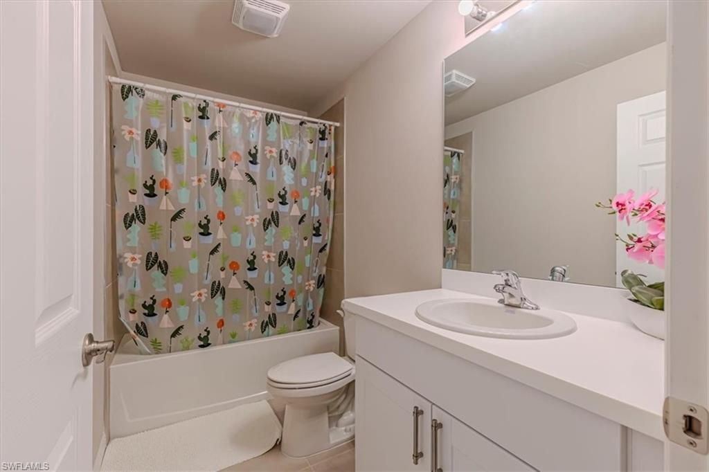 15457 Wildflower Cir, Naples, FL 34119 Photo