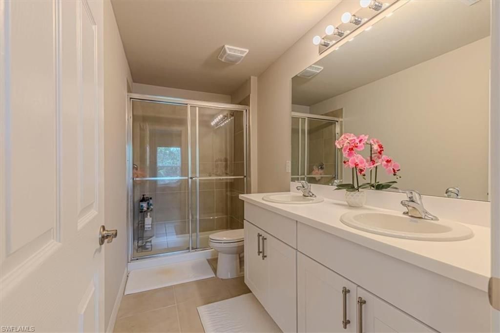 15457 Wildflower Cir, Naples, FL 34119 Photo