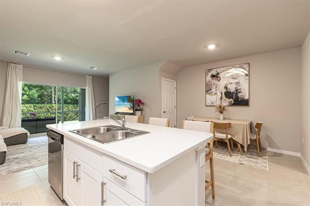 15457 Wildflower Cir, Naples, FL 34119 Photo